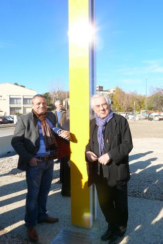 L'artiste Daniel Buren et Christophe Derré DG de Profils Systèmes