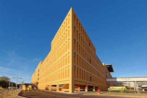 Bâtiment du Plateau médico-technique du CHU Martinique 